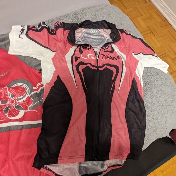 Bundle of Women's Cycling Jerseys ( Mixed Brands and Sizes) - Picture 2 of 7